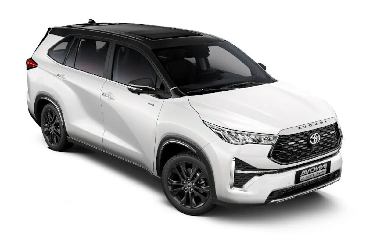 Innova Hycross 7+1